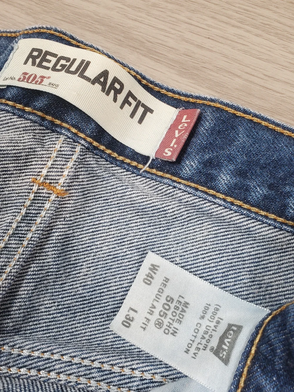 Vintage Levi's 505 Jeans W40 L30 Blue Denim Straight Leg 2000